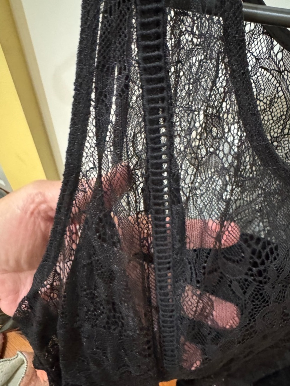 torrid Black Lace Tiered Tank Top - Picture 4 of 6